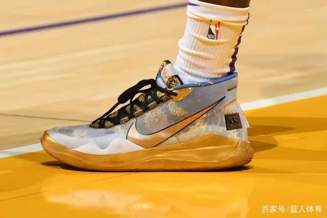 英超-小克鲁伊维特点射 曼联主场0-3伯恩茅斯